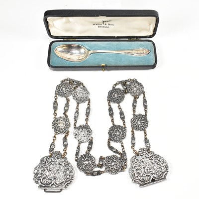 Lot 188 - HALLMARKED SILVER CASED PRESENTATION SPOON T/W EPNS NURSES BELT