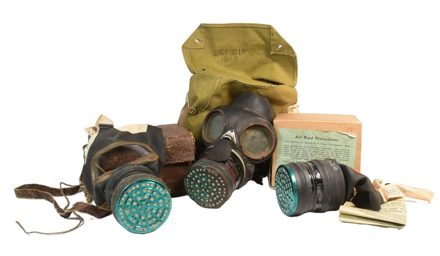 Lot 312 - COLLECTION OF WWII SECOND WORLD WAR GAS MASKS
