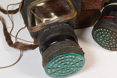 Lot 312 - COLLECTION OF WWII SECOND WORLD WAR GAS MASKS