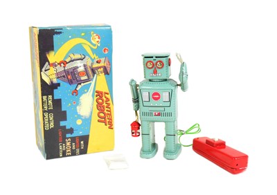 Lot 461 - TINPLATE TOYS - VINTAGE HA HA TOY LANTERN ROBOT