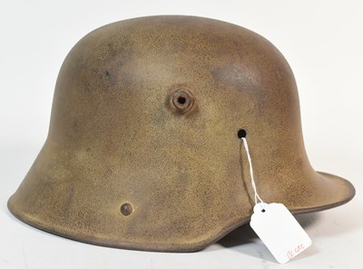 Lot 65 - WWI FIRST WORLD WAR GERMAN MACHINE GUNNERS M16 HELMET