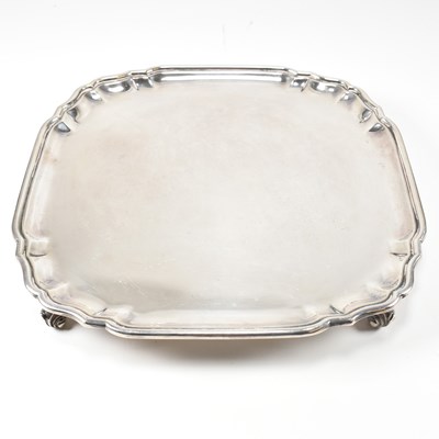 Lot 97 - GEORGE V LONDON 1917 HALLMARKED SILVER SALVER TRAY - D&J WELLBY LTD