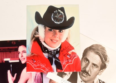 Lot 66 - JAMES BOND 007 - FOR YOUR EYES ONLY (1981) - COLLECTION OF AUTOGRAPHS