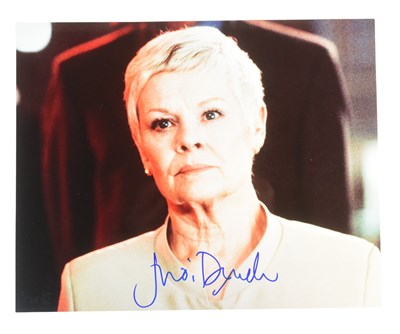 Lot 92 - JAMES BOND 007 - DAME JUDI DENCH (M) - SIGNED 8X10" PHOTO - UACC