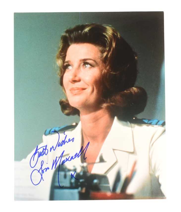 Lot 127 - JAMES BOND 007 - LOIS MAXWELL (MISS MONEYPENNY) - SIGNED 8X10" PHOTO - UACC