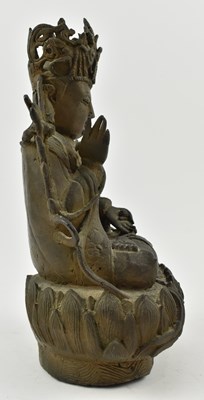 Lot 108 - MING SINO-TIBETAN BRONZE FIGURINE OF SEATED GUANYIN 明或以后 西藏铜观音坐像