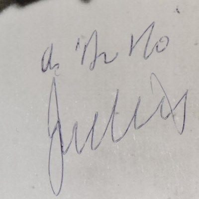 Lot 118 - JAMES BOND 007 - JOSEPH WISEMAN (D.2009) - DR NO - SIGNED 8X10" PHOTO - UACC