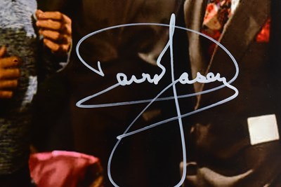 Lot 35 - JAMES BOND 007 - DONALD PLEASENCE - RARE SIGNED 8X12" PHOTOGRAPH - UACC