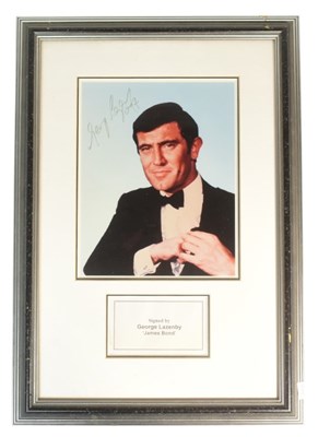 Lot 91 - JAMES BOND 007 - GEORGE LAZENBY - SIGNED 8X10" PHOTOGRAPH - UACC