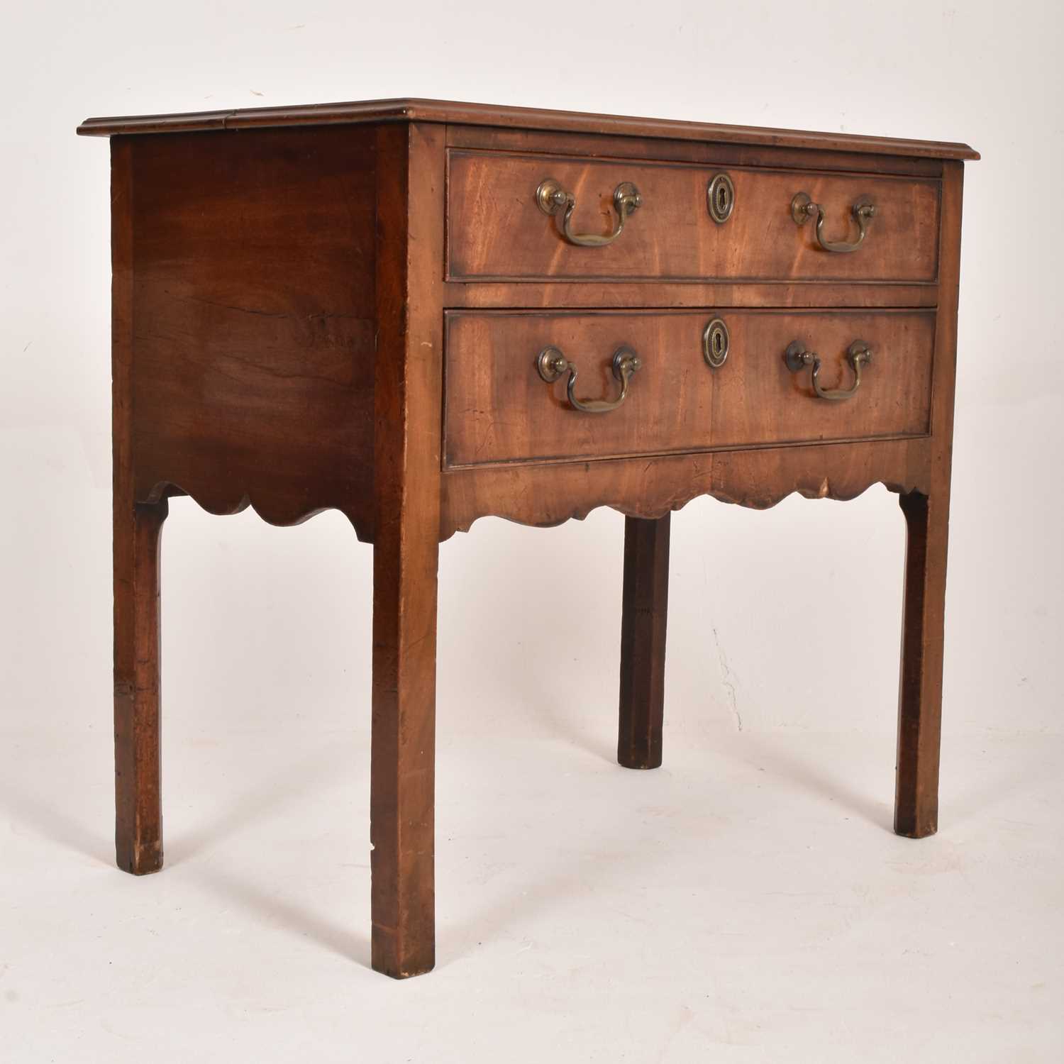 Lot 468 - 18TH CENTURY GEORGE III MAHOGANY LOWBOY / CHEST OF DRAWERS ON STAND
