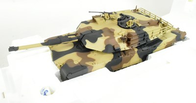 Lot 199 - FRANKLIN MINT - 1/24 SCALE M1A1 ABRAMS TANK