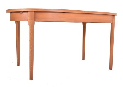 Lot 580 - NATHAN FURNITURE - MID CENTURY TEAK WOOD OVAL EXTENDING DINING TABLE