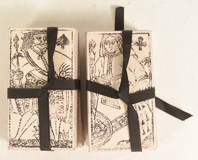 Lot 104 - TOMB RAIDER - VARNER STUDIOS FIGURINE OF LARA CROFT