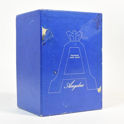 Lot 24 - HORSE RACING - ORIGINAL STEWARDS CUP TROPHY & PRESENTATION CLOCK