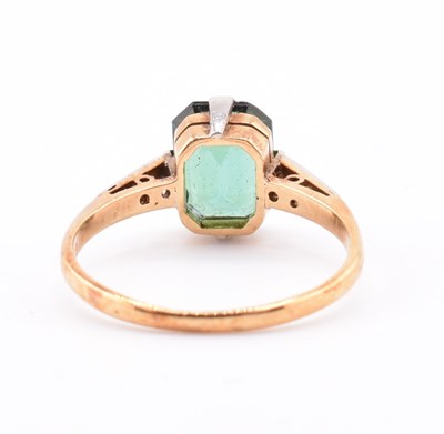 Lot 110 - ART DECO 18CT GOLD PLATINUM TOURMALINE & DIAMOND RING