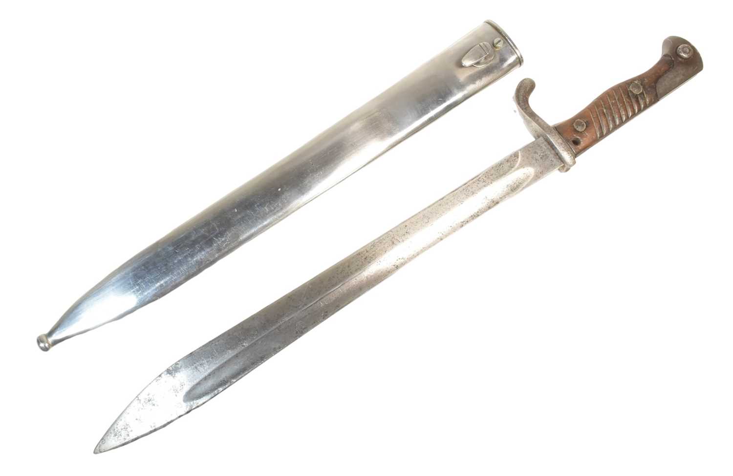 Lot 205 - WWI FIRST WORLD WAR GERMAN BUTCHER BAYONET SG 88/05