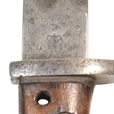 Lot 205 - WWI FIRST WORLD WAR GERMAN BUTCHER BAYONET SG 88/05