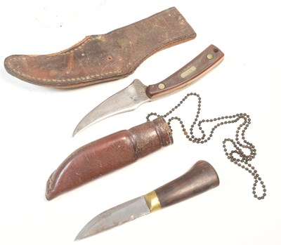 Lot 351 - VINTAGE SCOTTISH SGIAN DUBH & AMERICAN OLD TIMER SHARPFINGER KNIFE