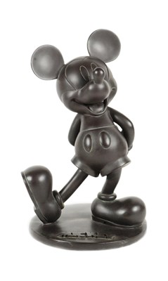 Lot 762 - MICKEY MOUSE - LARGE RESIN FIGURINE