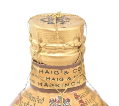 Lot 26 - JOHN HAIG & CO - DIMPLE OLD BLENDED SCOTCH WHISKY