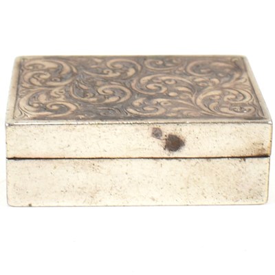 Lot 75 - SILVER HALLMARKED CHASE DECORATED PILL BOX