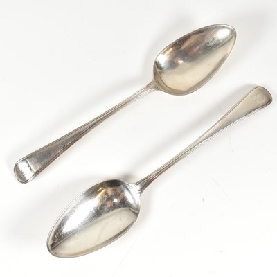 Lot 20 - GEORGE III 1788 PAIR OF SILVER HALLMARKED TABLE SERVING SPOONS