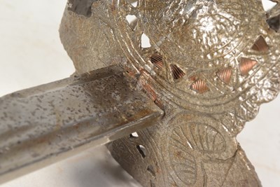 Lot 100 - MID 17TH CENTURY ENGLISH SWORD