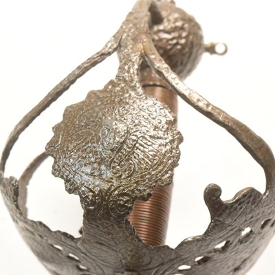 Lot 100 - MID 17TH CENTURY ENGLISH SWORD
