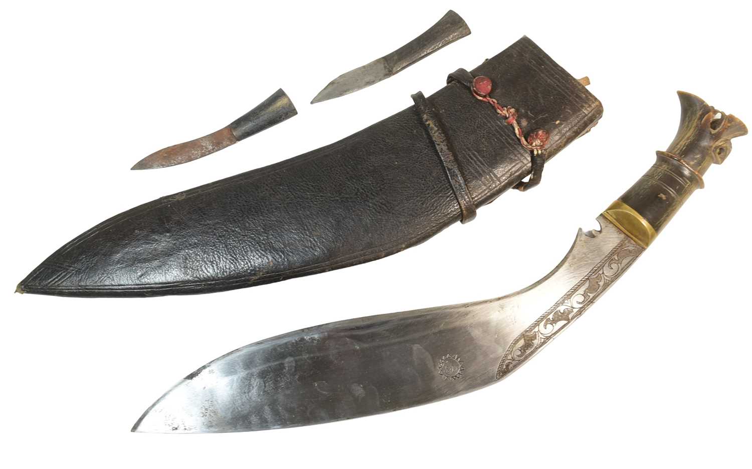 Lot 334 - VINTAGE NEPALESE KUKRI KNIFE WITH ETCHED BLADE