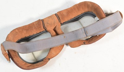 Lot 214 - PAIR OF WWII SECOND WORLD WAR RAF MK III FLYING GOGGLES