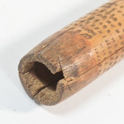 Lot 177 - MALAYAN BLOW PIPE & QUIVER & VIET CONG CROSSBOW