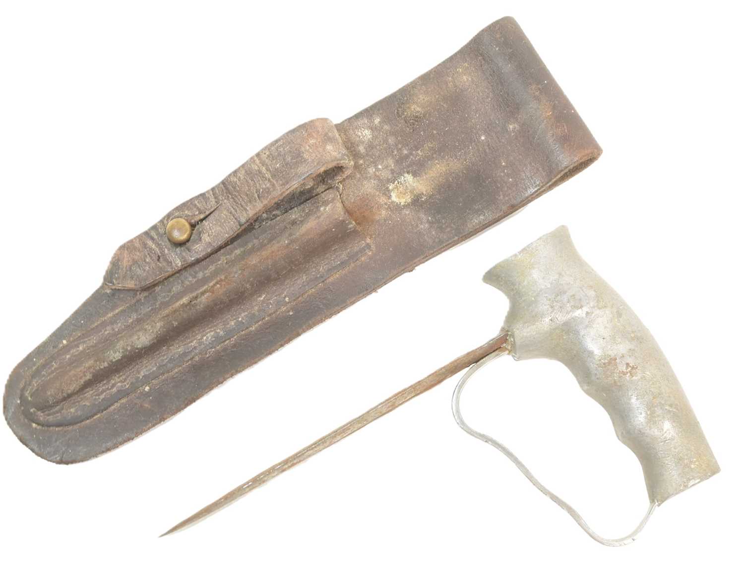 Lot 245 - WWI FIRST WORLD WAR ROBINS DUDLEY PUSH DAGGER
