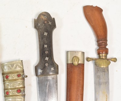 Lot 383 - COLLECTION OF ASSORTED ETHNIC KNIVES & DAGGERS