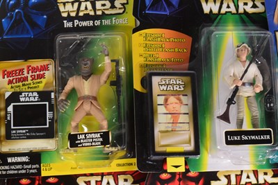 Lot 197 - STAR WARS - COLLECTION OF ASSORTED CARDED ACTION FIGURES