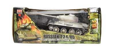 Lot 262 - RC MODELS - RADIO CONTROLLED RUSSIAN TANK