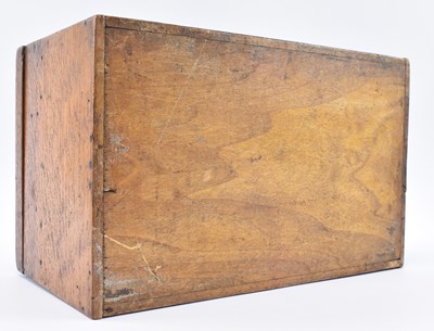 Lot 62 - EARLY 20TH CENTURY AMERICAN HAND PAINTED BOX WITH NEW PROVIDENCE SLOOP