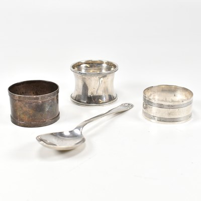 Lot 139 - HALLMARKED SILVER NAPKIN RINGS & HALLMARKED SILVER TEASPOON