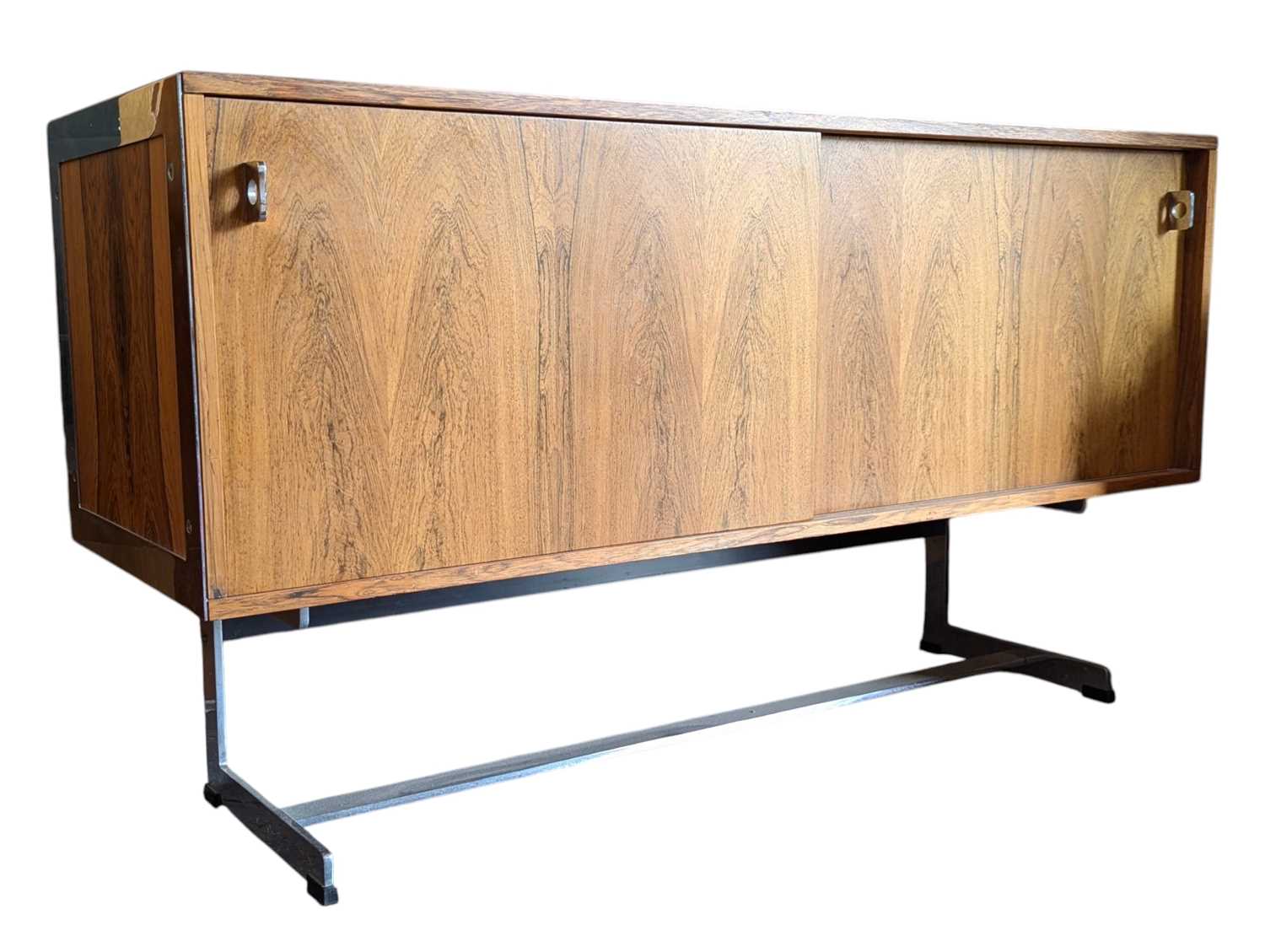 Lot 50 - RICHARD YOUNG FOR MERROW ASSOCIATES - ROSEWOOD SIDEBOARD