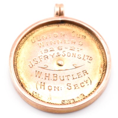 Lot 187 - HALLMARKED 9CT GOLD FOOTBALL MEDALLION