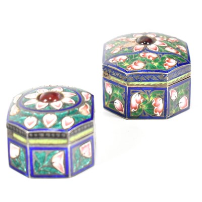 Lot 66 - PAIR OF INDIAN SILVER & CHAMPLEVE ENAMEL SNUFF / PILL BOXES