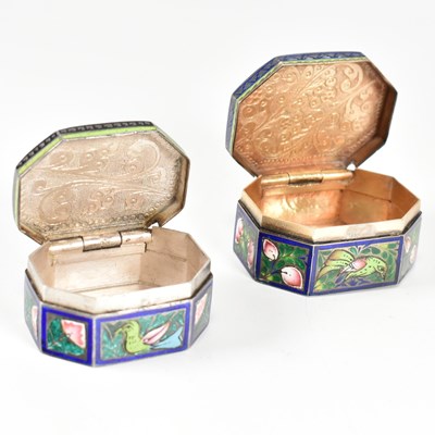 Lot 66 - PAIR OF INDIAN SILVER & CHAMPLEVE ENAMEL SNUFF / PILL BOXES