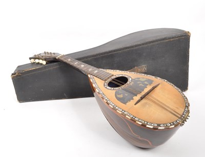 Lot 411 - 19TH CENTURY BOWL BACK MANDOLIN WITHIN CASED