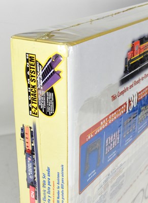 Lot 221 - MODEL RAILWAY - BACHMANN RAIL CHIEF TRAIN SET