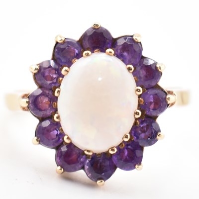 Lot 192 - HALLMARKED 9CT GOLD OPAL & AMETHYST CLUSTER RING