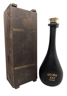 Lot 207 - OTARD X.O. COGNAC IN FITTED WOODEN BOX