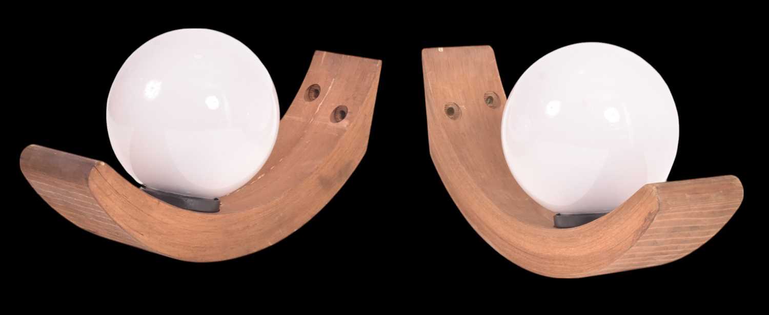 Lot 421 - iGUZZINI - PAIR OF VINTAGE OPALINE GLASS & WOOD WALL LIGHTS