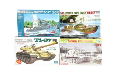 Lot 55 - MODEL KITS - X4 ASSORTED PLASTIC MODEL KITS