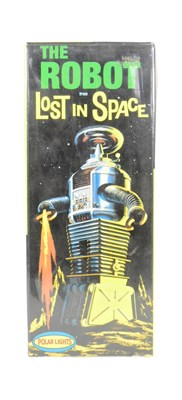 Lot 454 - RETRO TOYS - VINTAGE POLAR LIGHTS LOST IN SPACE ROBOT