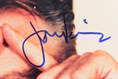 Lot 83 - JON VOIGHT - AMERICAN ACTOR - SIGNED 8X10" PHOTOGRAPH - AFTAL