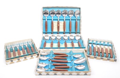 Lot 306 - GLOSSWOOD - COLLECTION OF BOXED CUTLERY